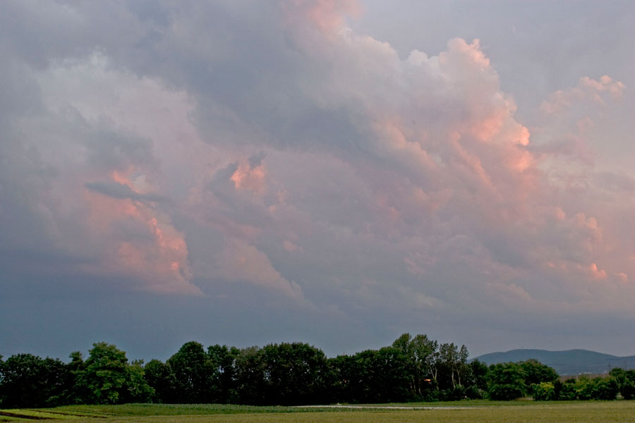 Foto 13/54 (Unwetterwolken bei Biedermannsdorf)